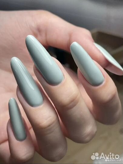 Маникюр модель