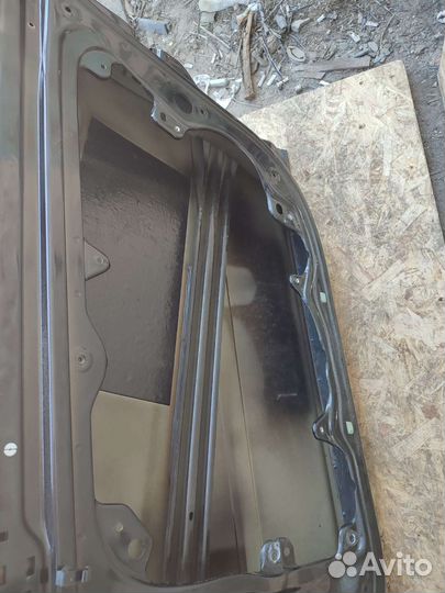 Правая дверь Skoda Octavia a5