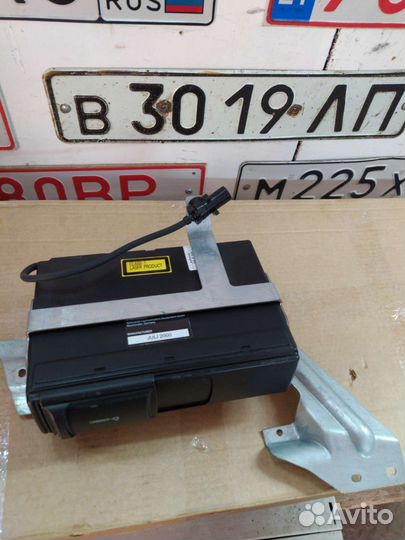 CD чейнджер Audi