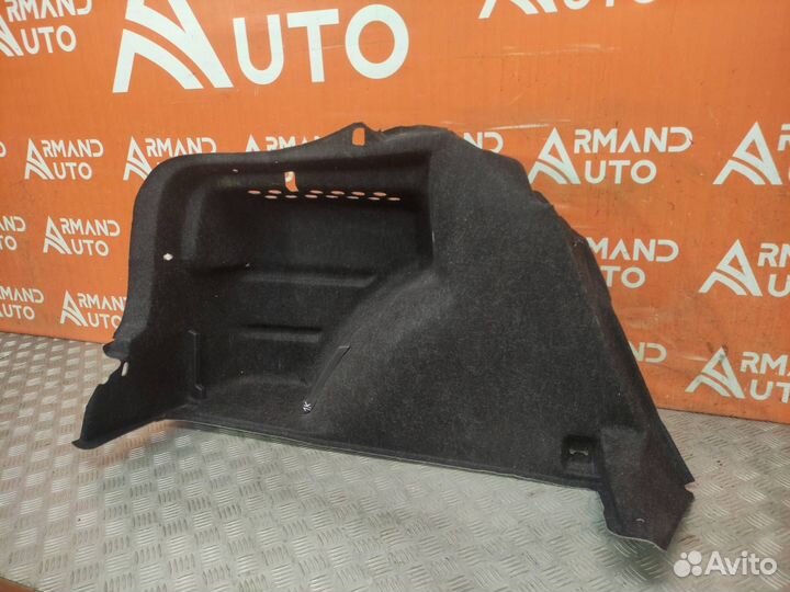 Обшивка багажника левая Skoda Rapid 1 2014-2020