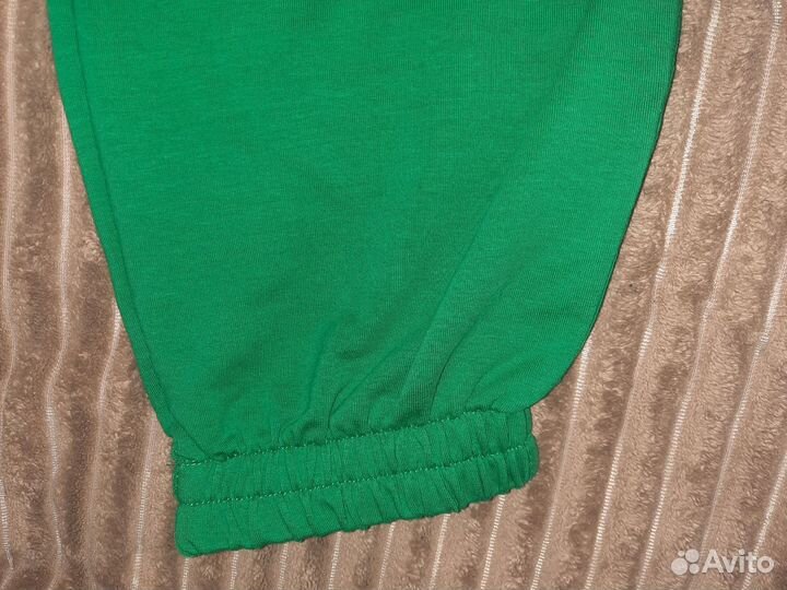 Спортивный костюм женский новый