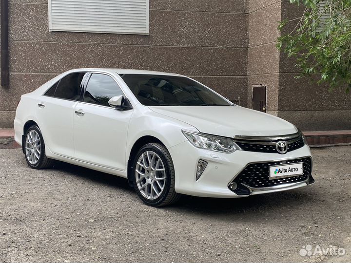 Toyota Camry 2.5 AT, 2015, 138 000 км