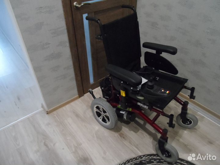 Инвалидная электроколяска