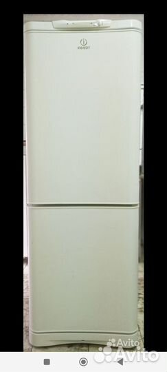 Холодильник бу indesit
