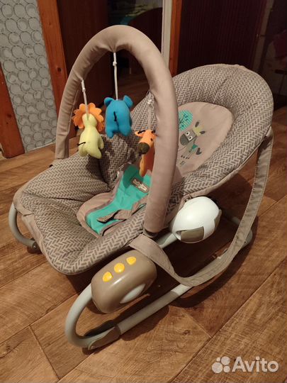 Шезлонг детский