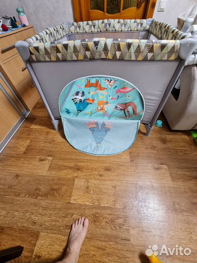 Манеж детский складной