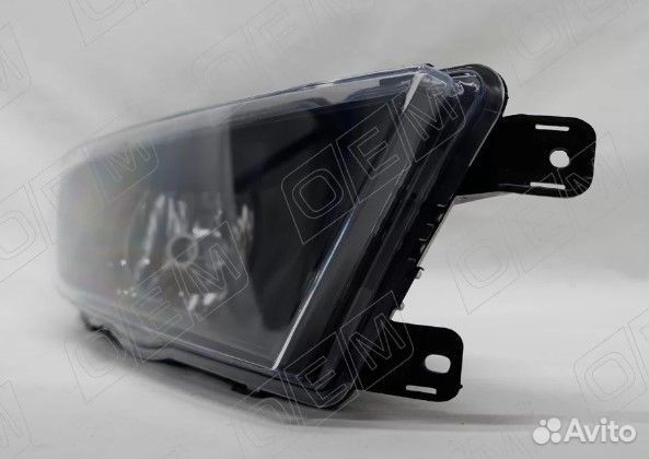 Фара противотуманная правая Skoda Octavia A7