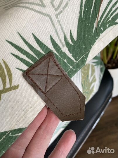 Для хранения коробка, ящик, ёмкость