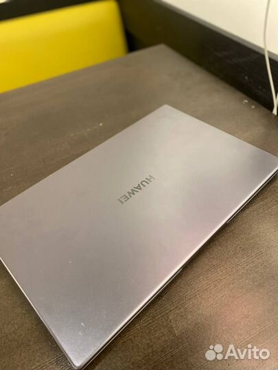 Ноутбук huawei matebook d15