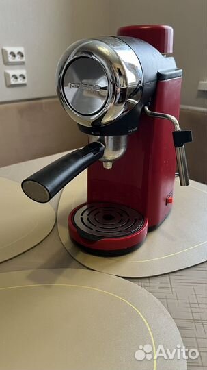 Кофемашина рожковая polaris