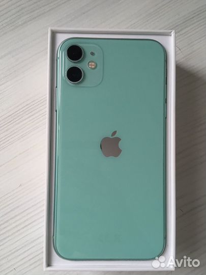 iPhone 11, 64 ГБ