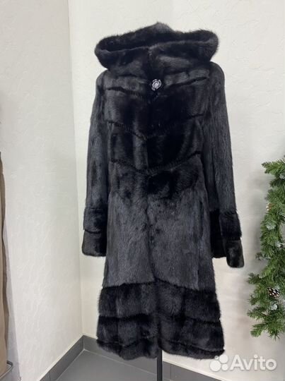 Шуба норковая с капюшоном
