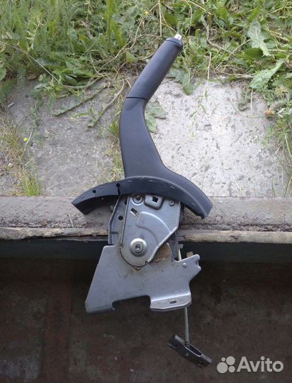 Рычаг ручного тормоза Мицубиси асх