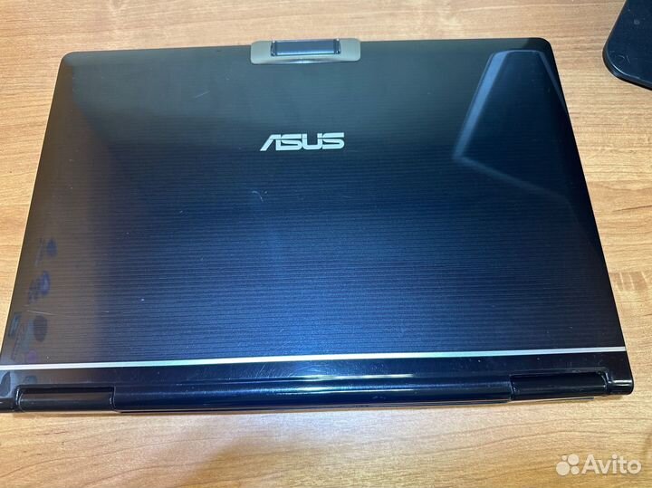 Ноутбук asus M50S
