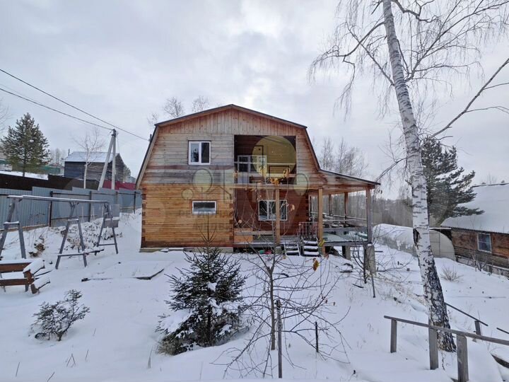 Дом 74,7 м² на участке 8 сот.