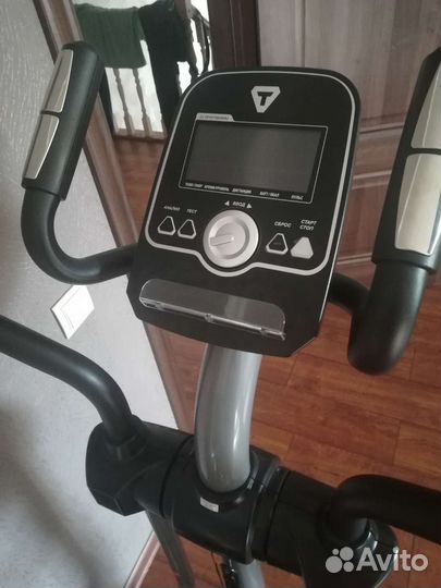 Эллиптический тренажер torneo