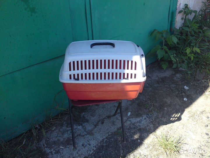 Переноска для животных пластиковая