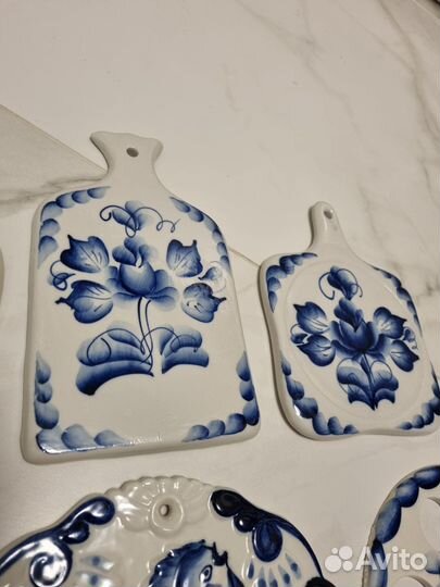 Подставки, доски декор Гжель