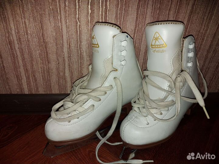 Фигурные коньки jackson artiste