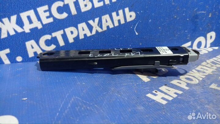 Механизм регулировки ремня безопасности