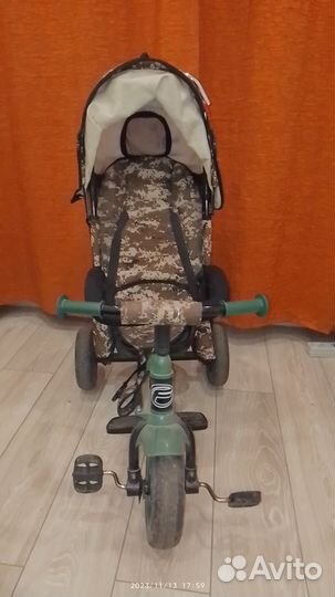 Детский трехколесный велосипед