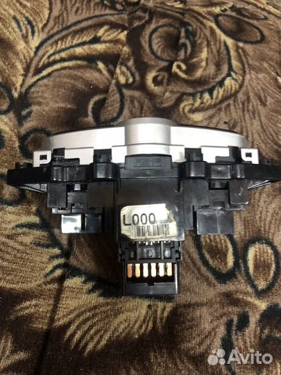 Кнопка аварийки hyundai solaris 1