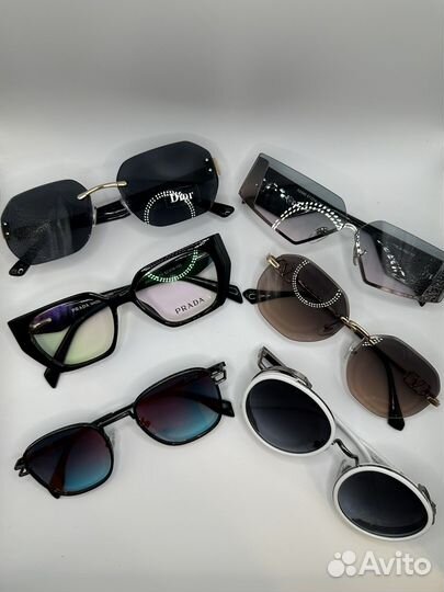 Солнцезащитные очки брендовые