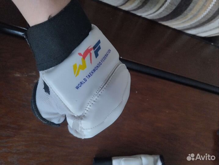 Перчатки для смешанных единоборств