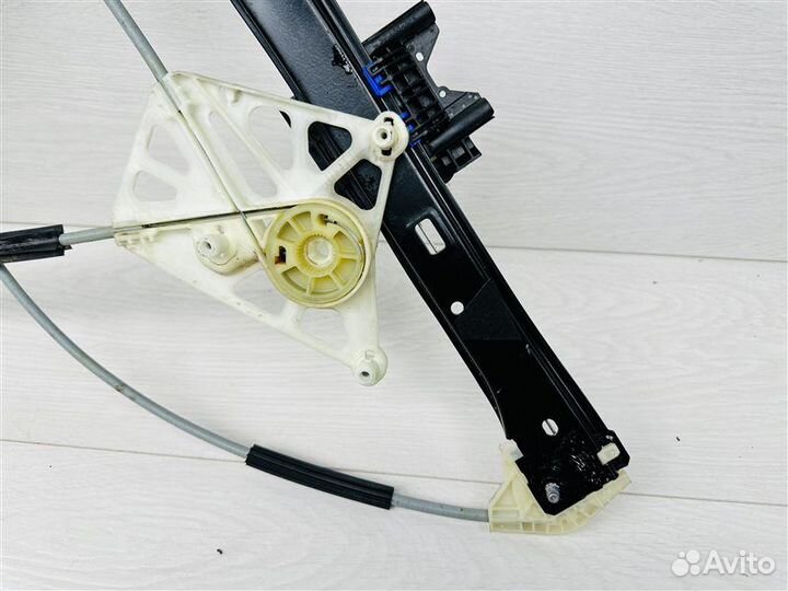 Стеклоподъемник передний правый Audi Q7 4M 3.0D