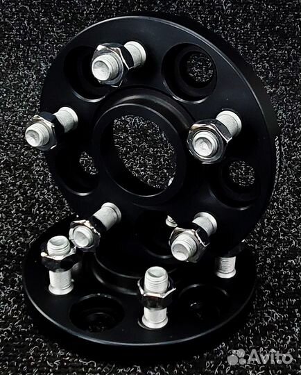 Проставки ступичные 15мм - 5х100 цо 56.1, М12*1.25