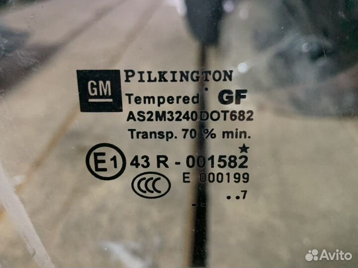 Стекло переднее правое opel astra h