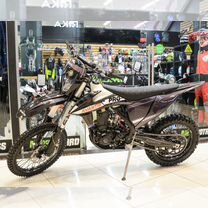 Мотоцикл Avantis Enduro 300 PRO Carb FCR Exclusive