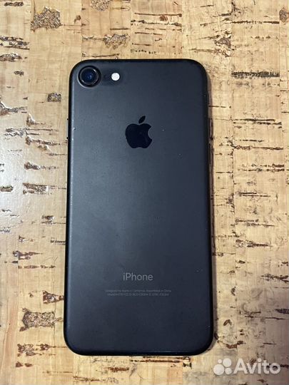 iPhone 7, 128 ГБ