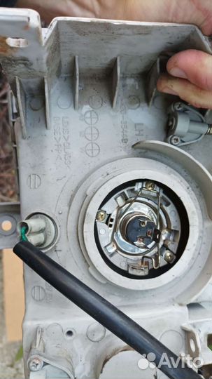 Фары на delica комплект с поворотниками