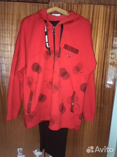 Женский Спортивный Костюм