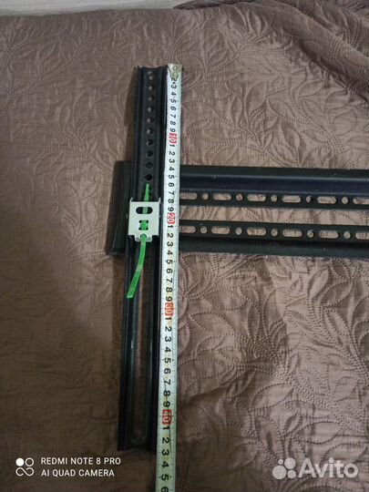 Держатель для телевизора настенный