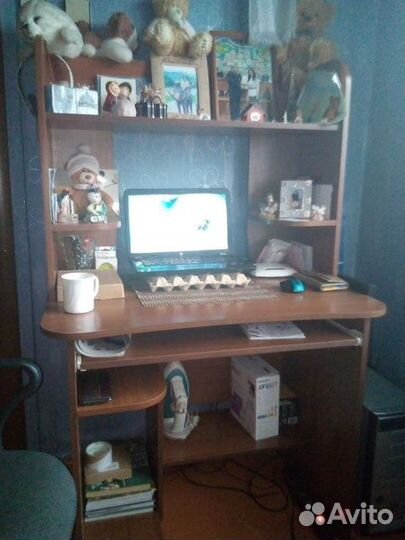 Стол компьютерный