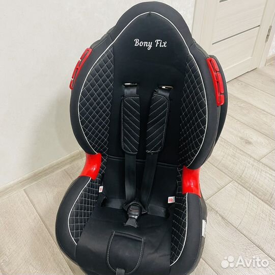 Автокресло Babyton Bony Fix с Isofix