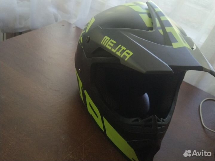 Мото шлем