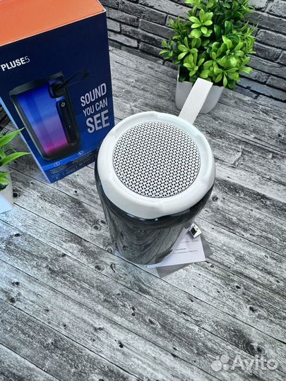 Портативная колонка jbl Pluse 5