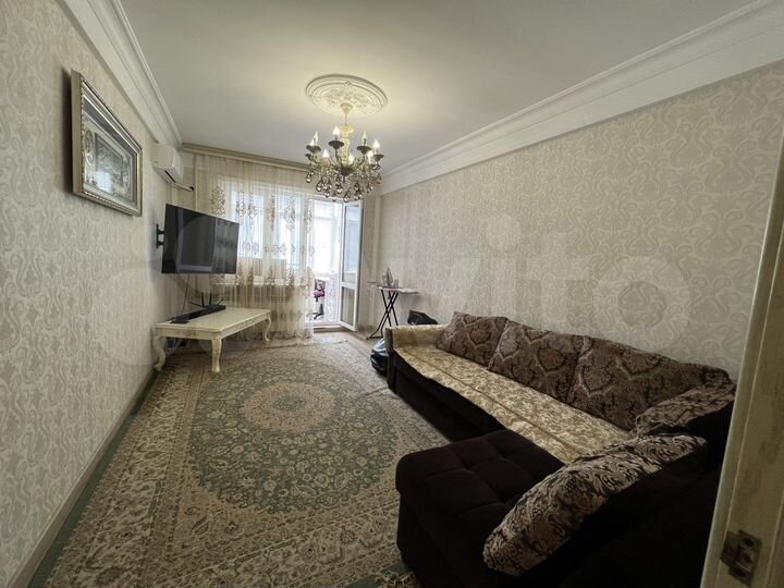 2-к. квартира, 60 м², 8/9 эт.