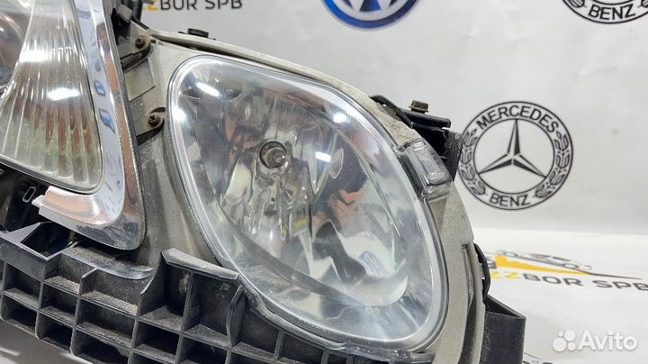 Фара правая ксенон адаптив Lexus GS 2005-2011