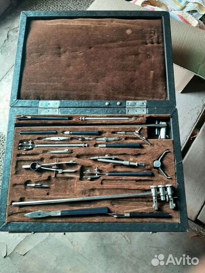 Готовальня