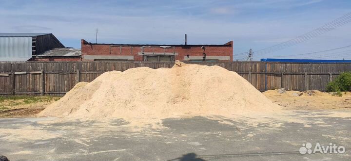 Опил сухой хвоя