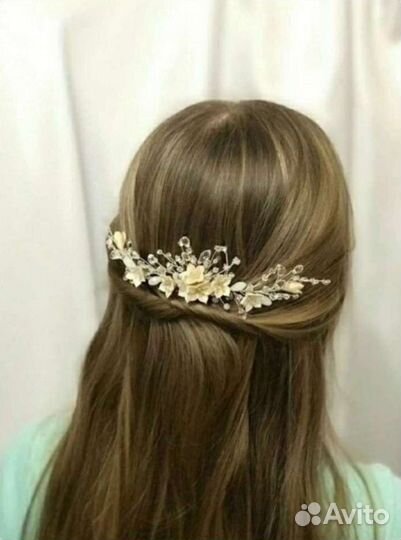 Свадебные украшения(гребень +серьги) ручная работа