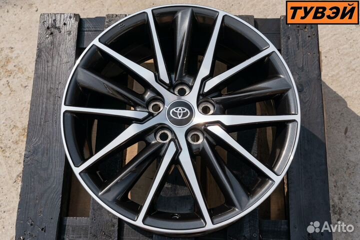 R18 Toyota Style 8J ET50 5*114.3 (P070)