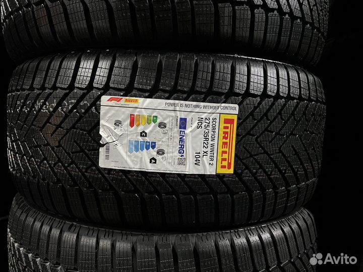 Pirelli Scorpion Winter 2 275/35 R22 и 315/30 R22 105V
