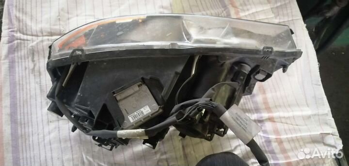 Фара комплектная volvo xc90 правая и левая