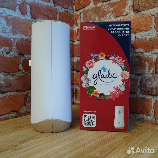 Автоматический освежитель воздуха Glade