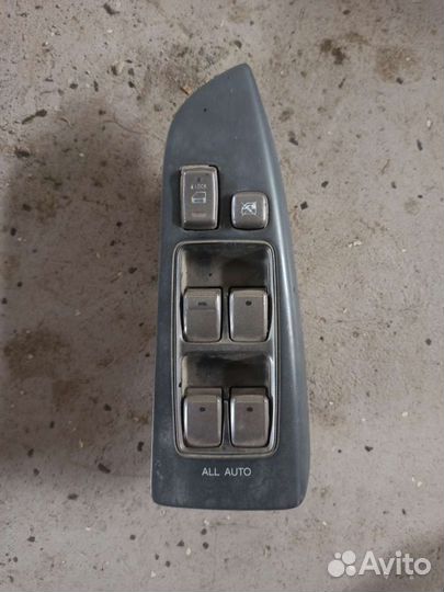 Блок управления стеклоподьемникамиLexus GX470